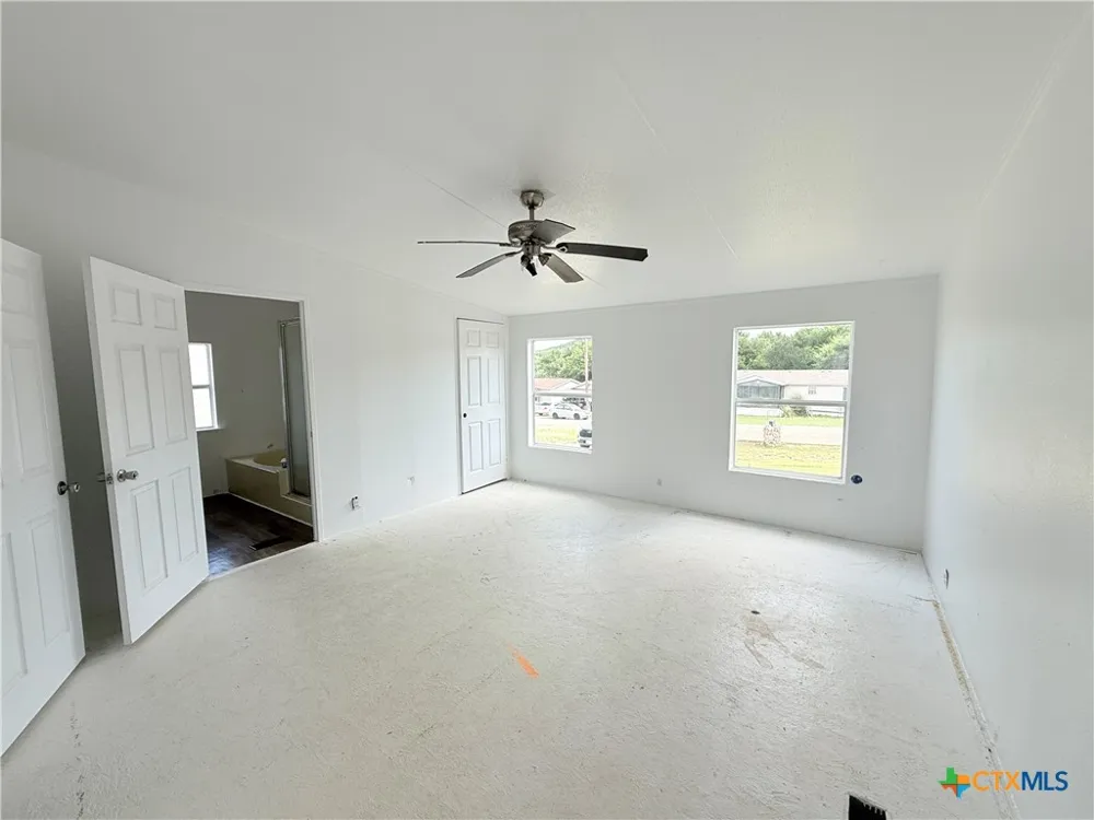 1501 Quail Creek Drive Kempner, TX 76539