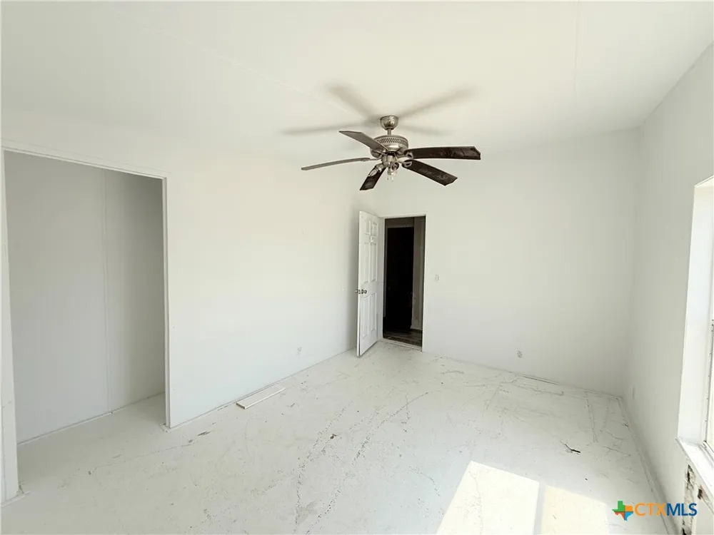 1501 Quail Creek Drive Kempner, TX 76539