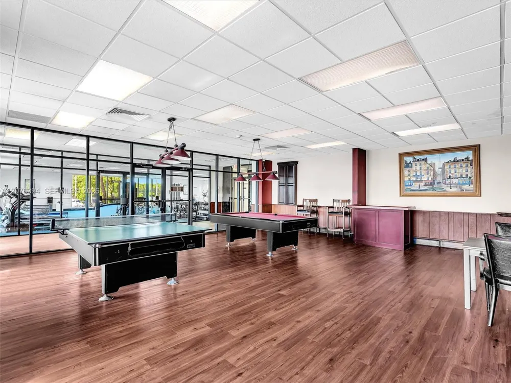 500 Bayview Dr #1924 Sunny Isles Beach, FL 33160