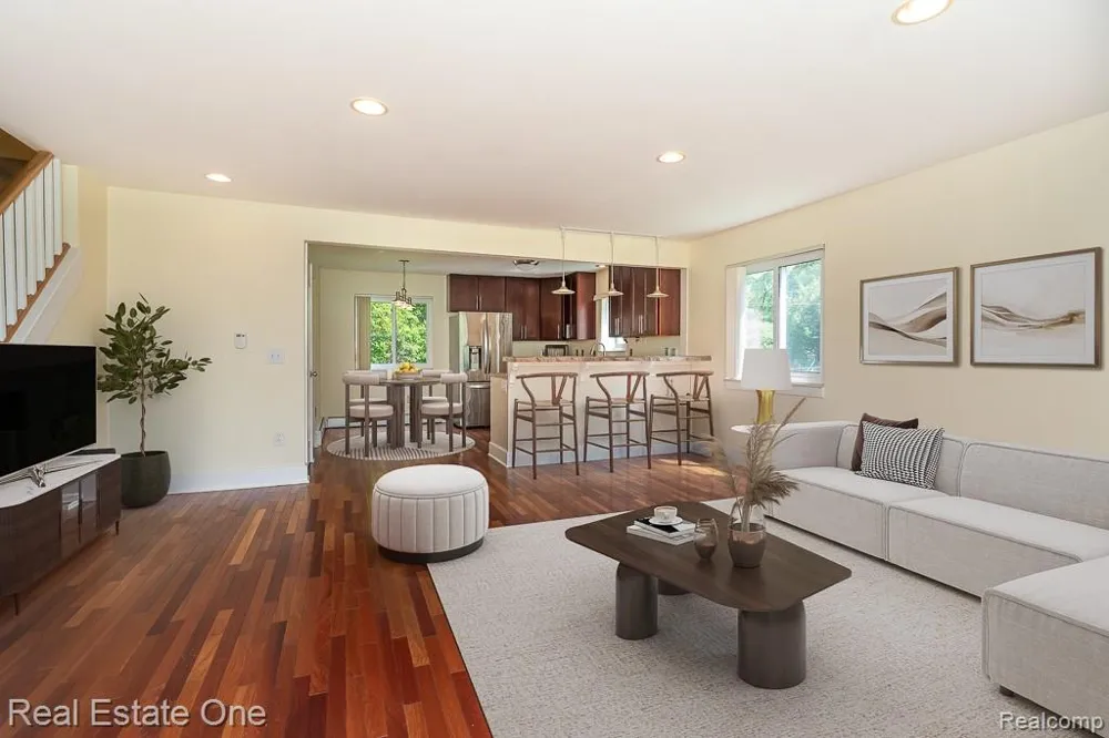 1147 Tienken Court Rochester Hills City, MI 48306