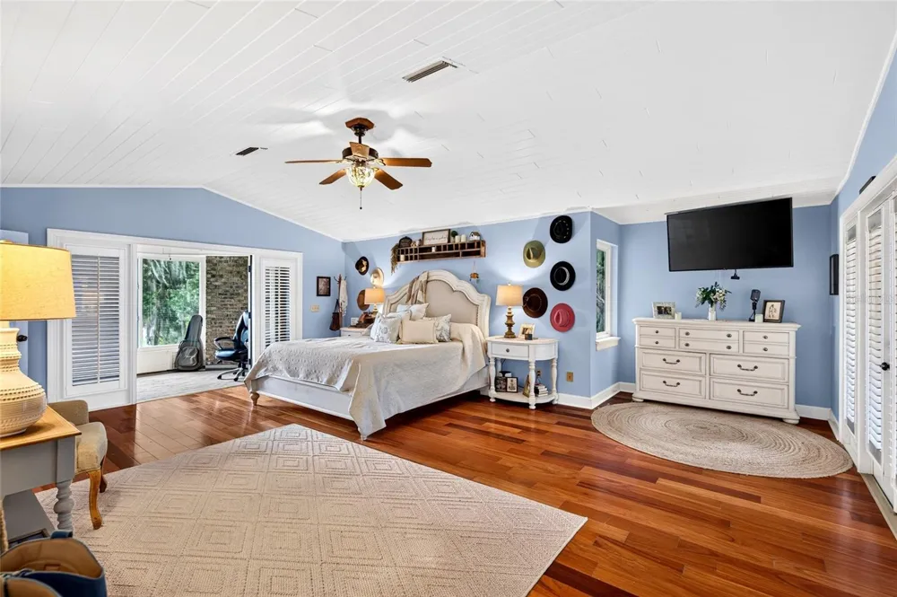 9945 REDS LANE Clermont, FL 34711