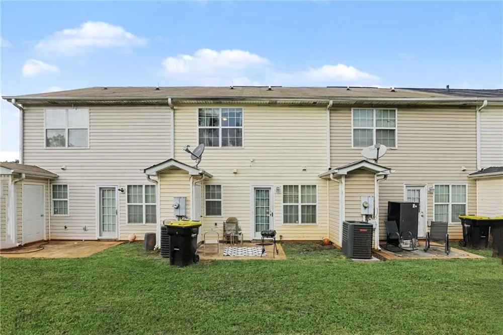 1763 Fielding Way Hampton, GA 30228