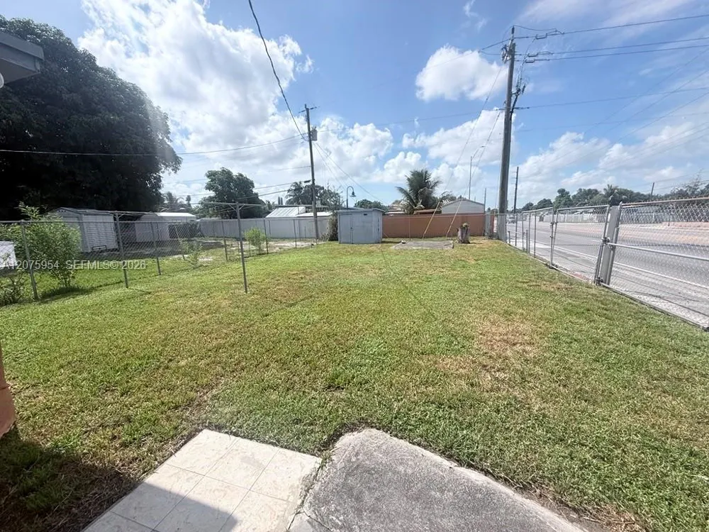 3190 NW 97th St Miami, FL 33147
