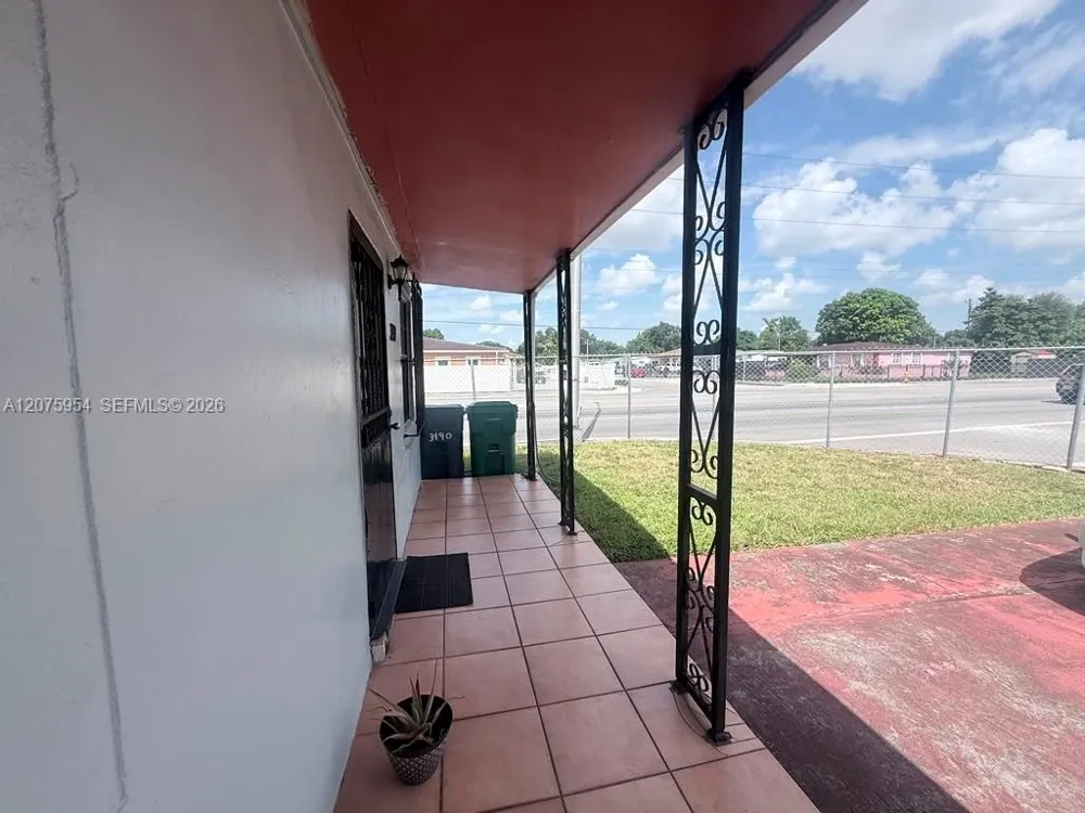 3190 NW 97th St Miami, FL 33147