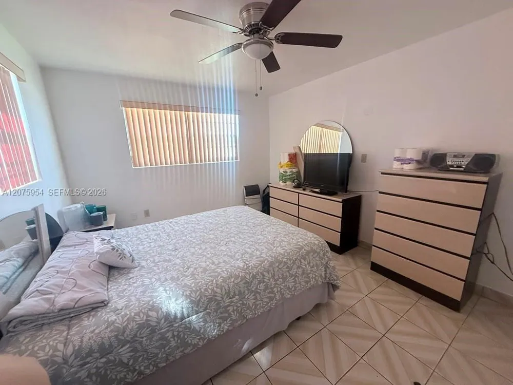 3190 NW 97th St Miami, FL 33147
