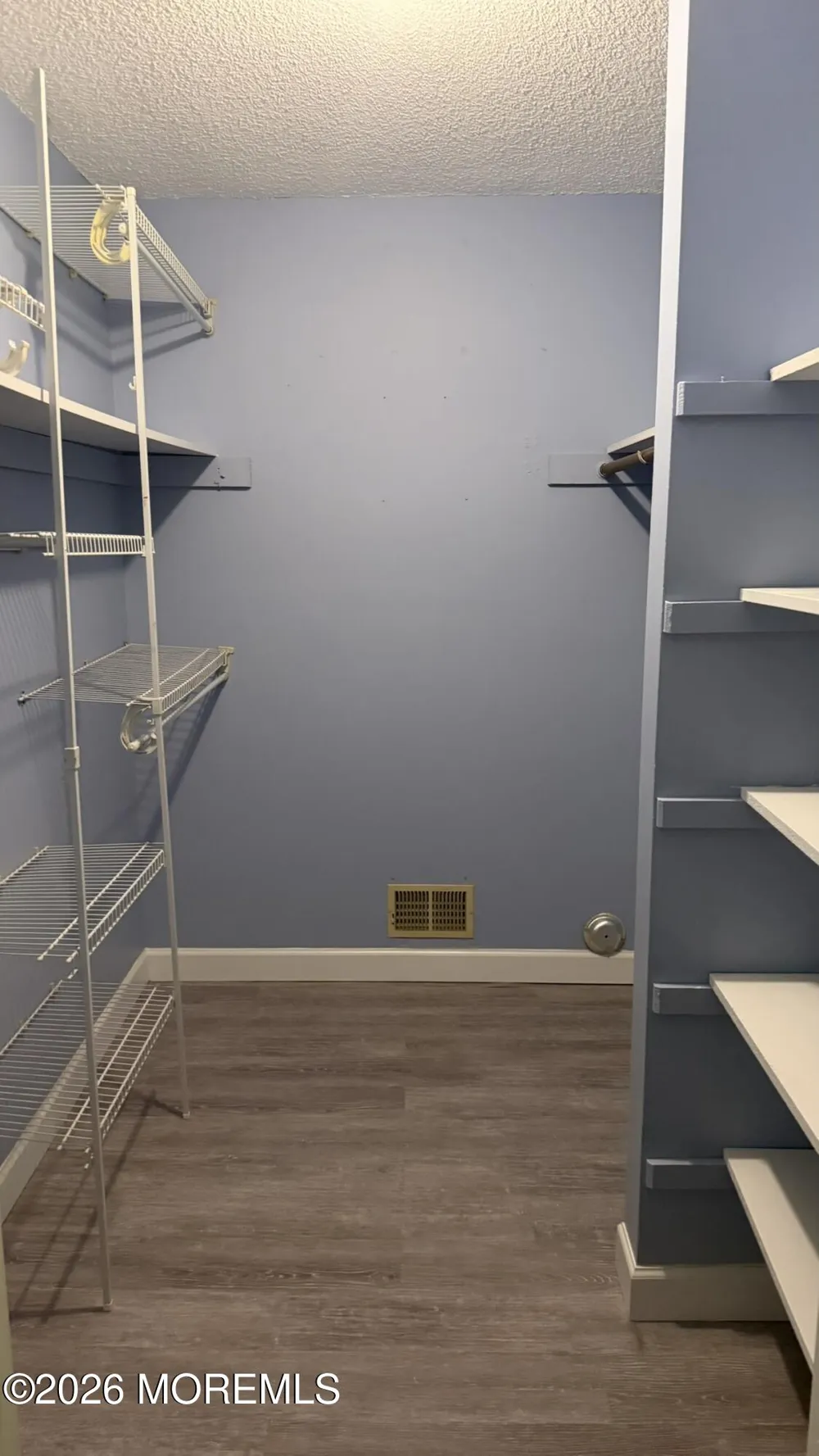 216 Sapphire Lane Franklin Park, NJ 08823