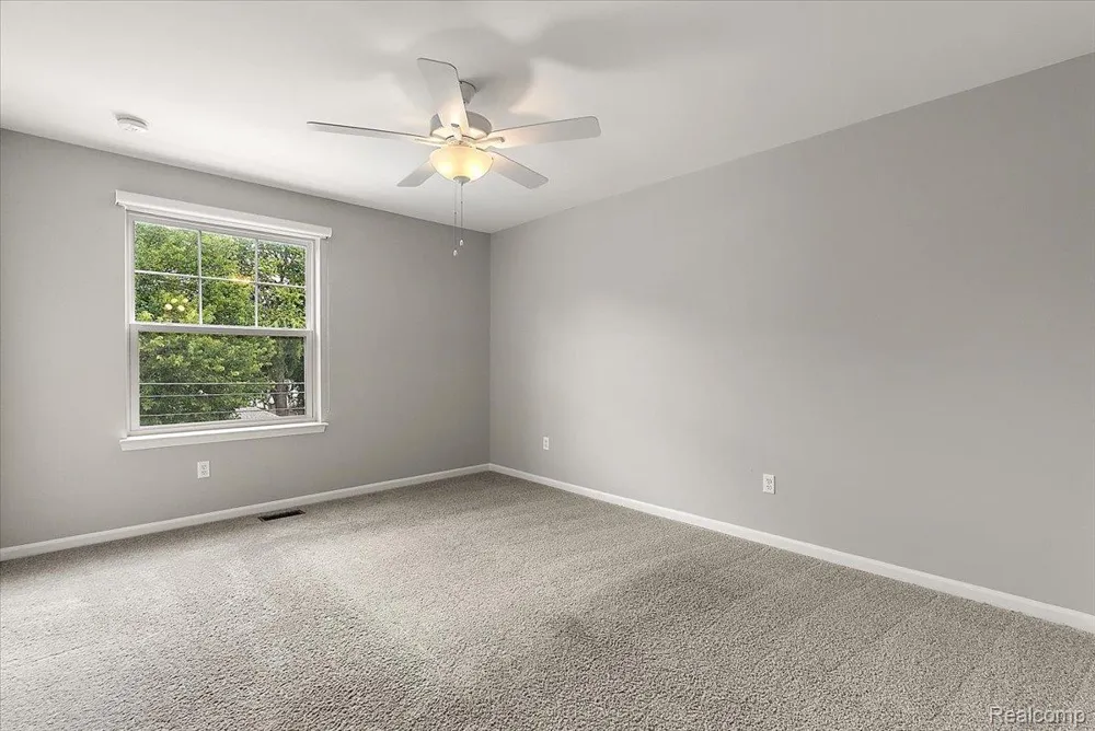 24025 Battelle Avenue Hazel Park City, MI 48030