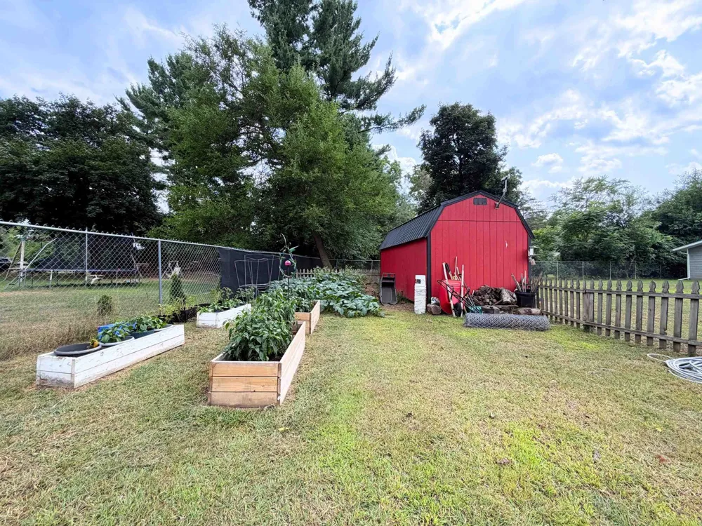12350 Clio Road Vienna Charter Township, MI 48420