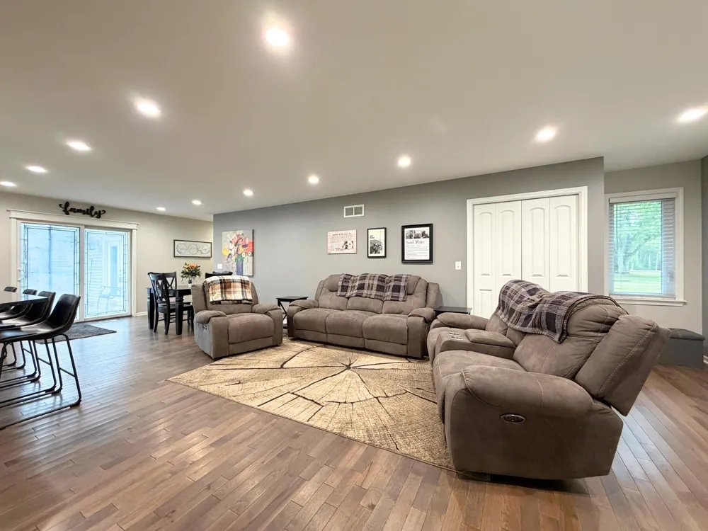 12350 Clio Road Vienna Charter Township, MI 48420