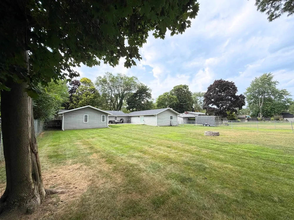 12350 Clio Road Vienna Charter Township, MI 48420