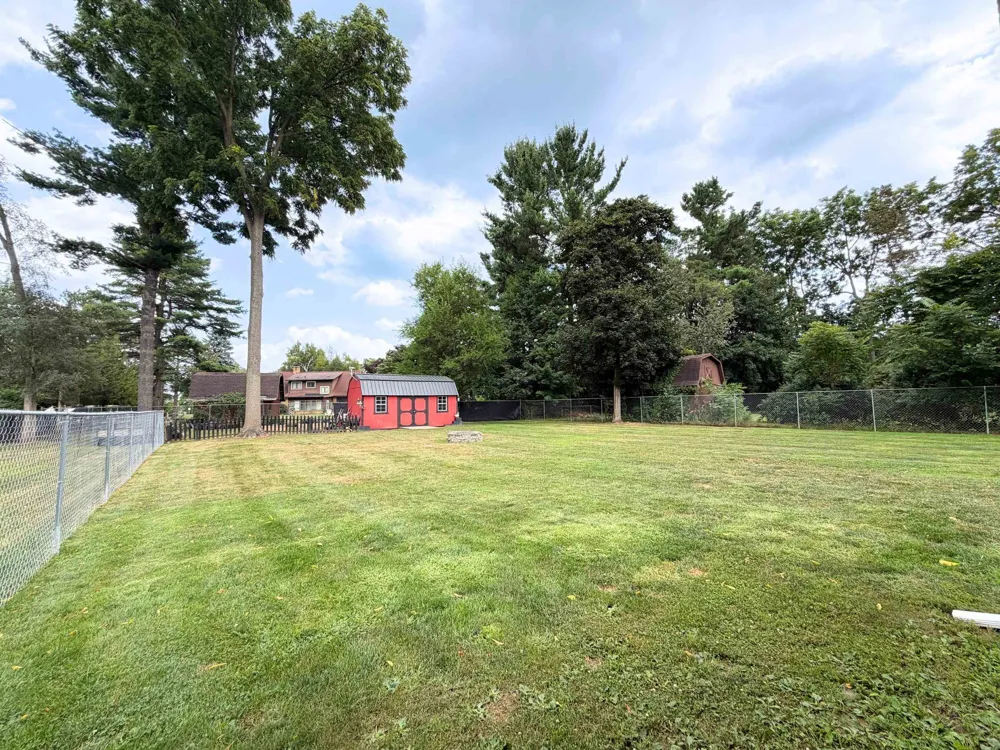 12350 Clio Road Vienna Charter Township, MI 48420
