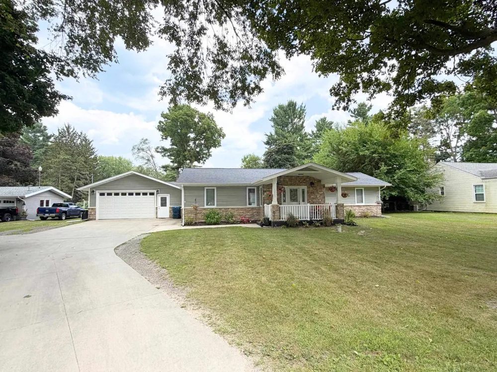 12350 Clio Road Vienna Charter Township, MI 48420