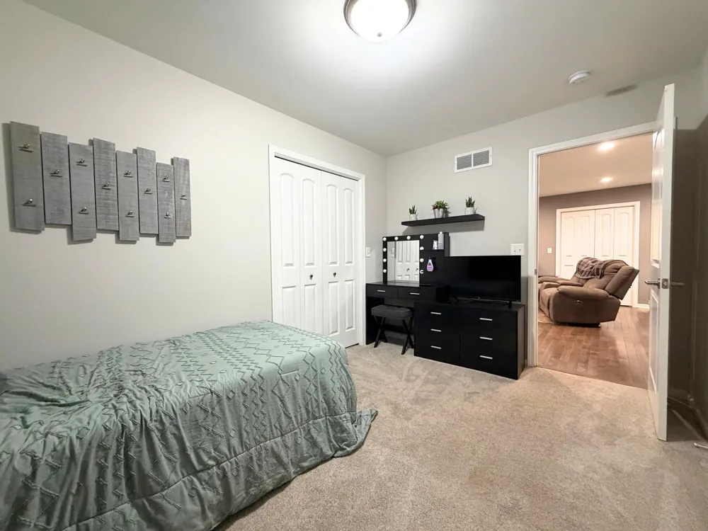 12350 Clio Road Vienna Charter Township, MI 48420