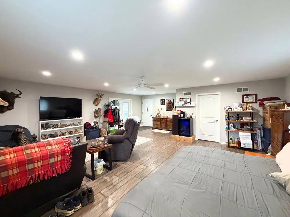 12350 Clio Road Vienna Charter Township, MI 48420