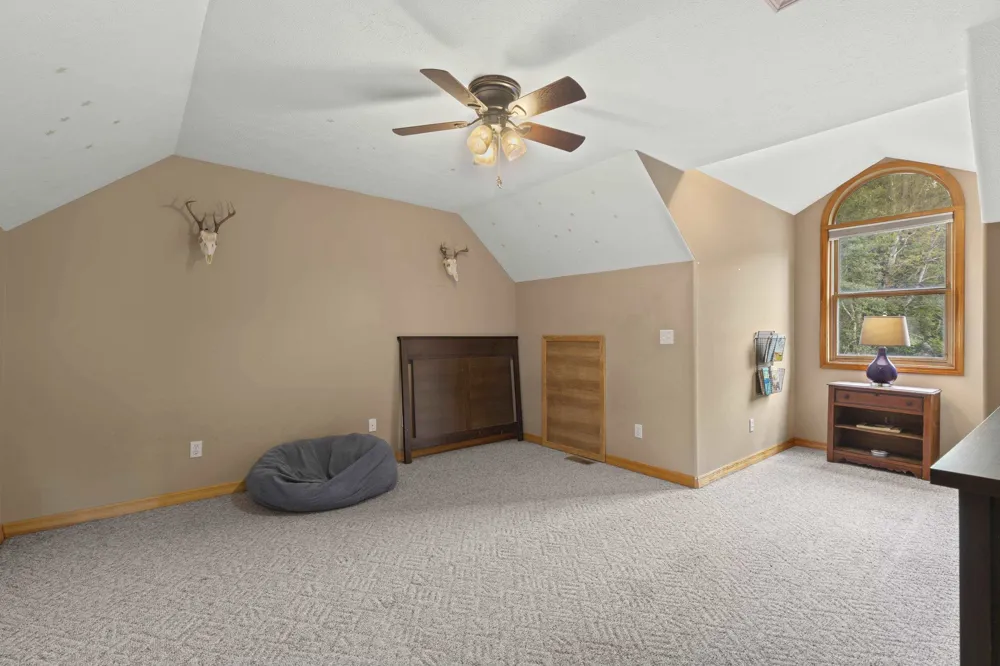 20680 Cinder Inland Township, MI 49643