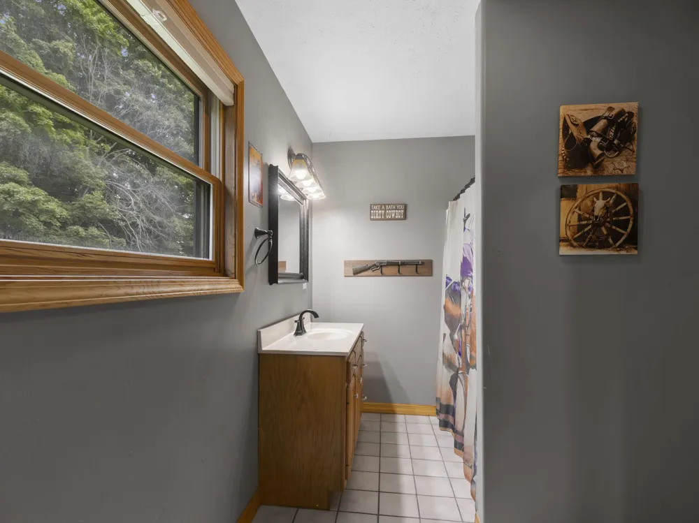 20680 Cinder Inland Township, MI 49643