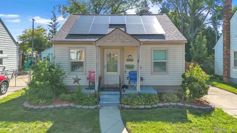 2129 Geneva Street