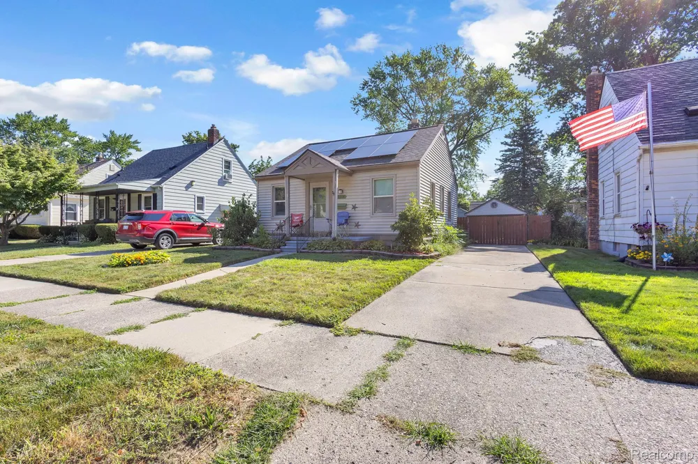 2129 Geneva Street Dearborn City, MI 48124