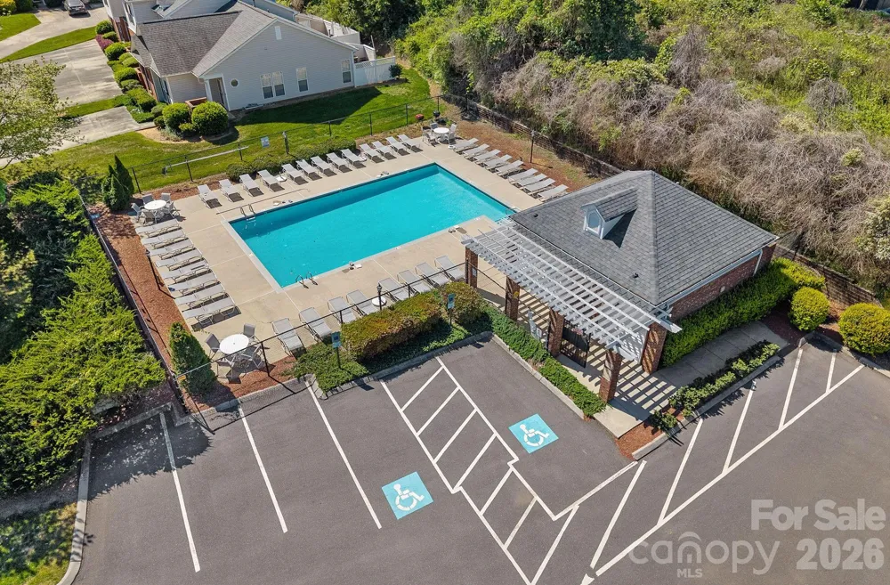 1524 Anthem Court Charlotte, NC 28205