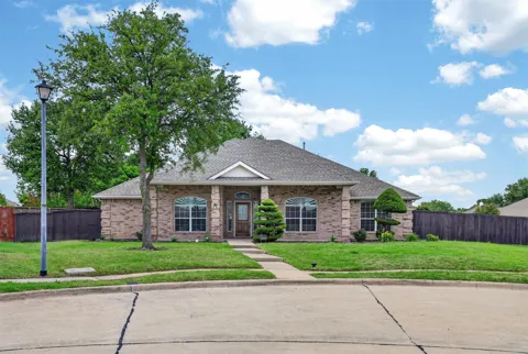 3002 Silver Springs Way