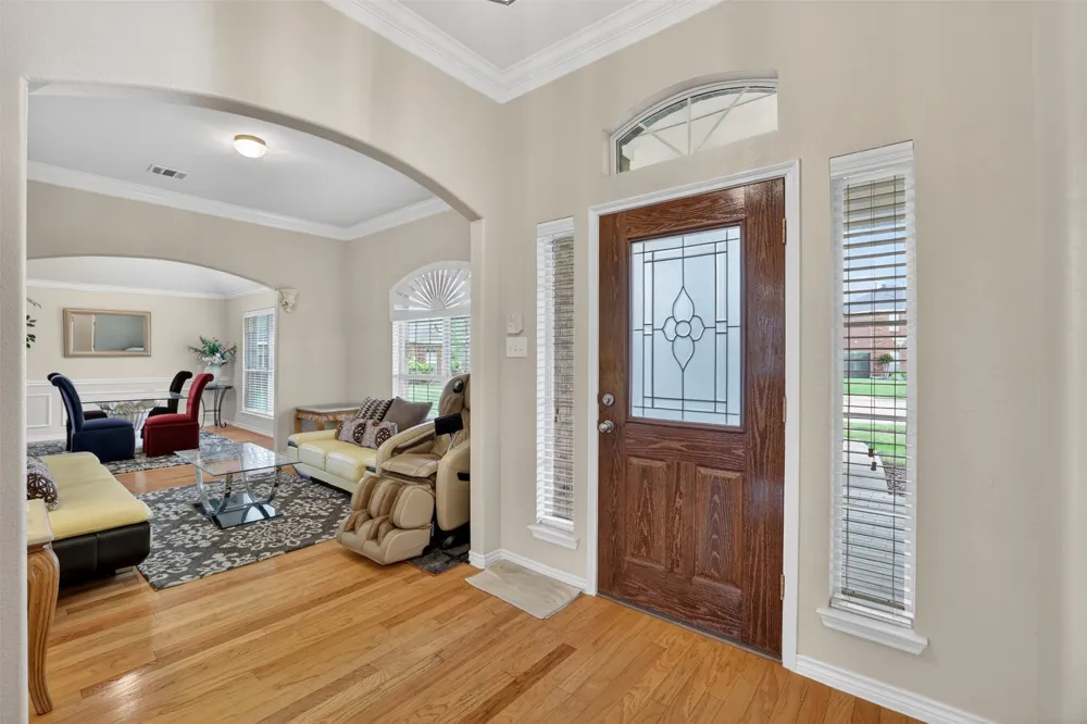 3002 Silver Springs Way Rowlett, TX 75089