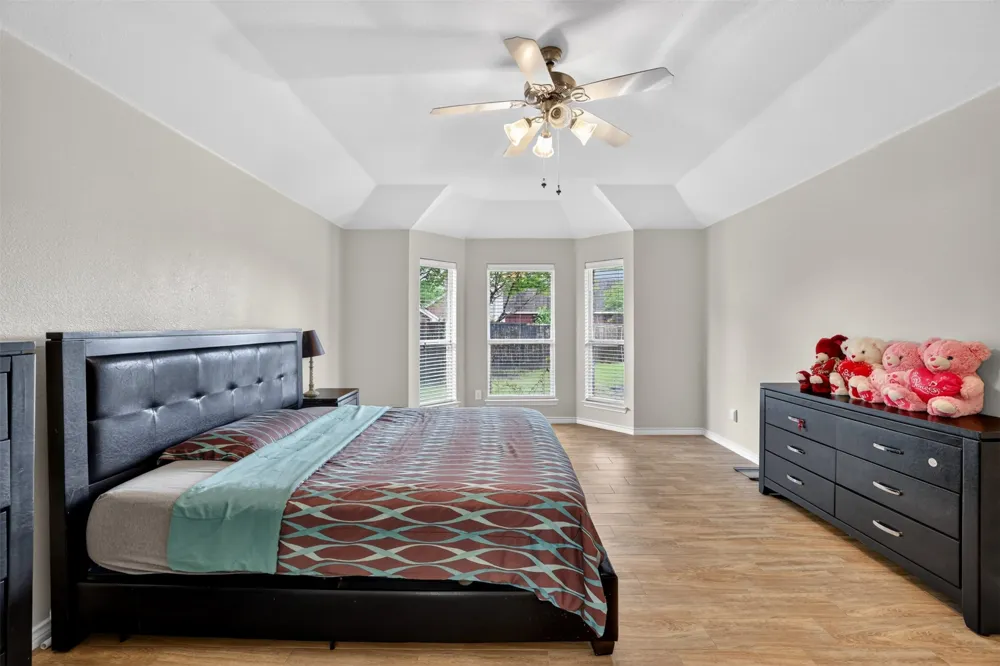 3002 Silver Springs Way Rowlett, TX 75089