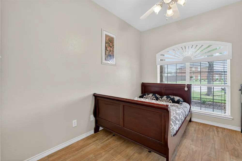 3002 Silver Springs Way Rowlett, TX 75089