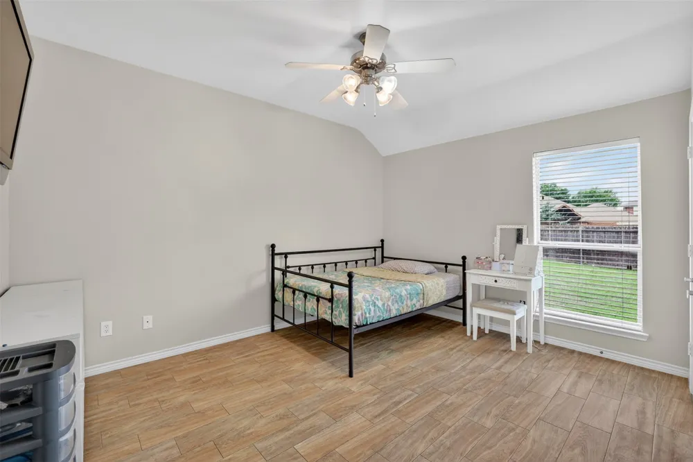 3002 Silver Springs Way Rowlett, TX 75089