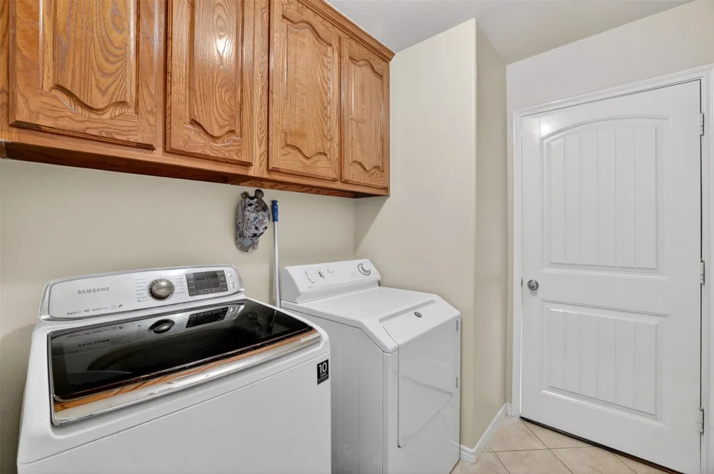 3002 Silver Springs Way Rowlett, TX 75089