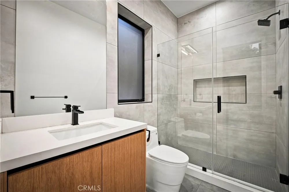 4458 Katherine Avenue Sherman Oaks, CA 91423