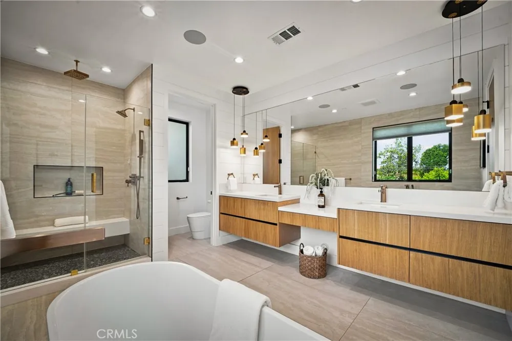 4458 Katherine Avenue Sherman Oaks, CA 91423