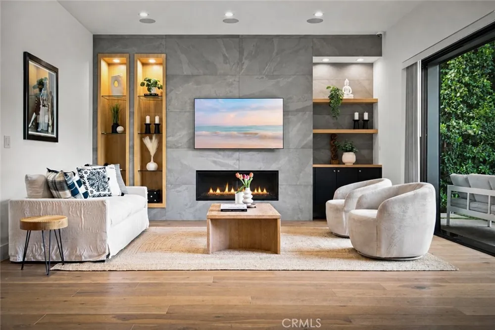 4458 Katherine Avenue Sherman Oaks, CA 91423