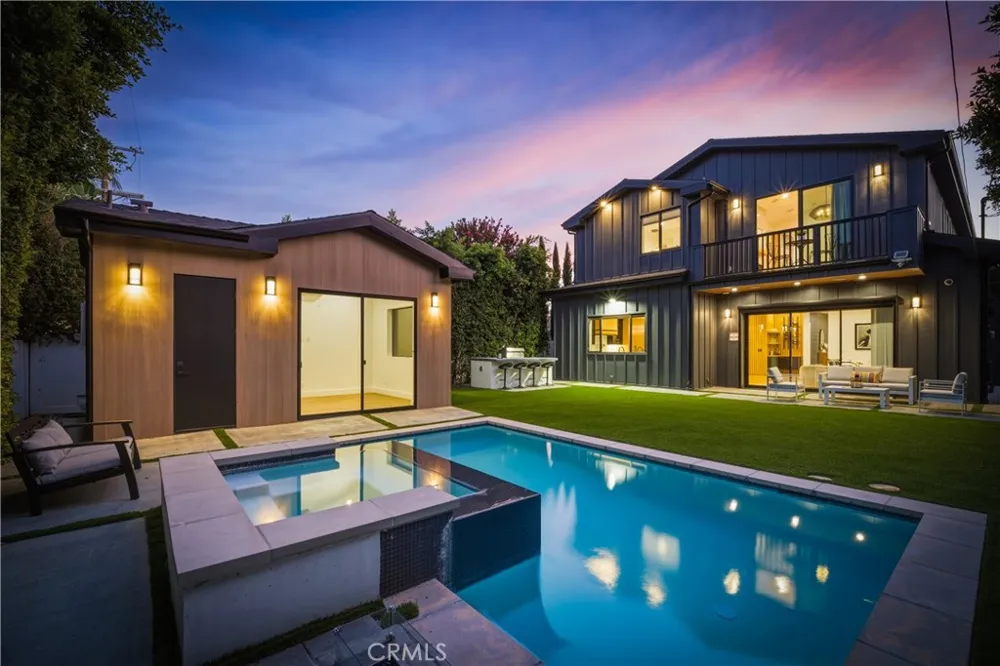 4458 Katherine Avenue Sherman Oaks, CA 91423