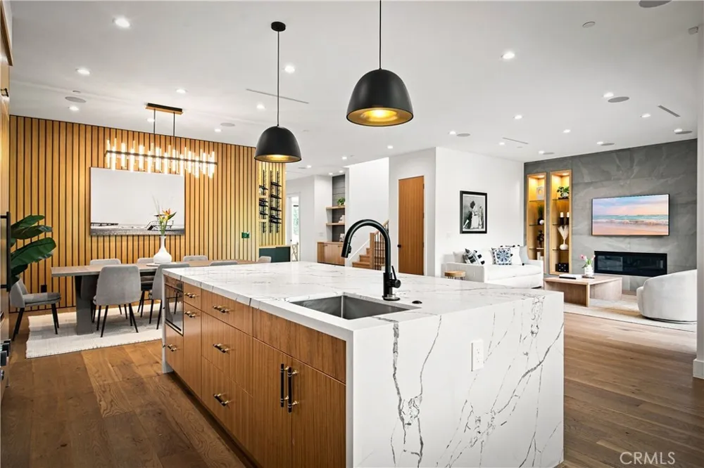 4458 Katherine Avenue Sherman Oaks, CA 91423
