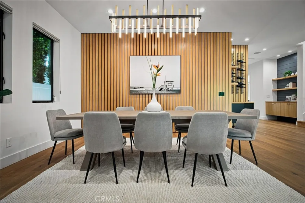 4458 Katherine Avenue Sherman Oaks, CA 91423