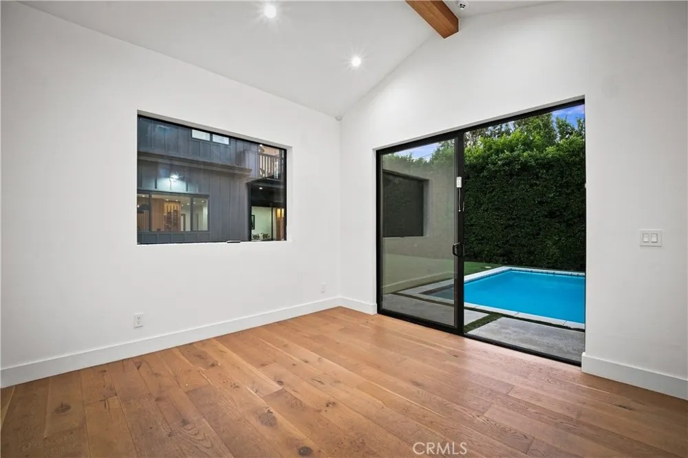 4458 Katherine Avenue Sherman Oaks, CA 91423