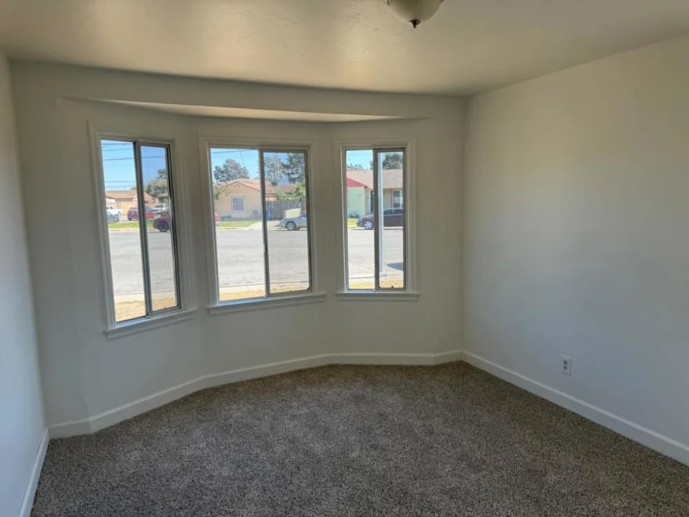 85 Paloma Avenue Salinas, CA 93905
