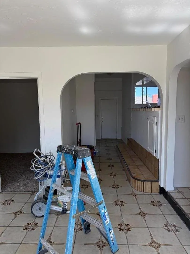 85 Paloma Avenue Salinas, CA 93905