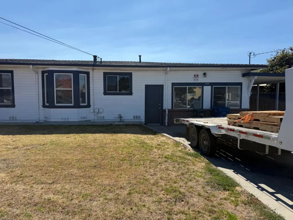 85 Paloma Avenue Salinas, CA 93905