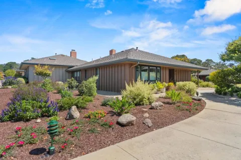 62 Del Mesa Carmel
