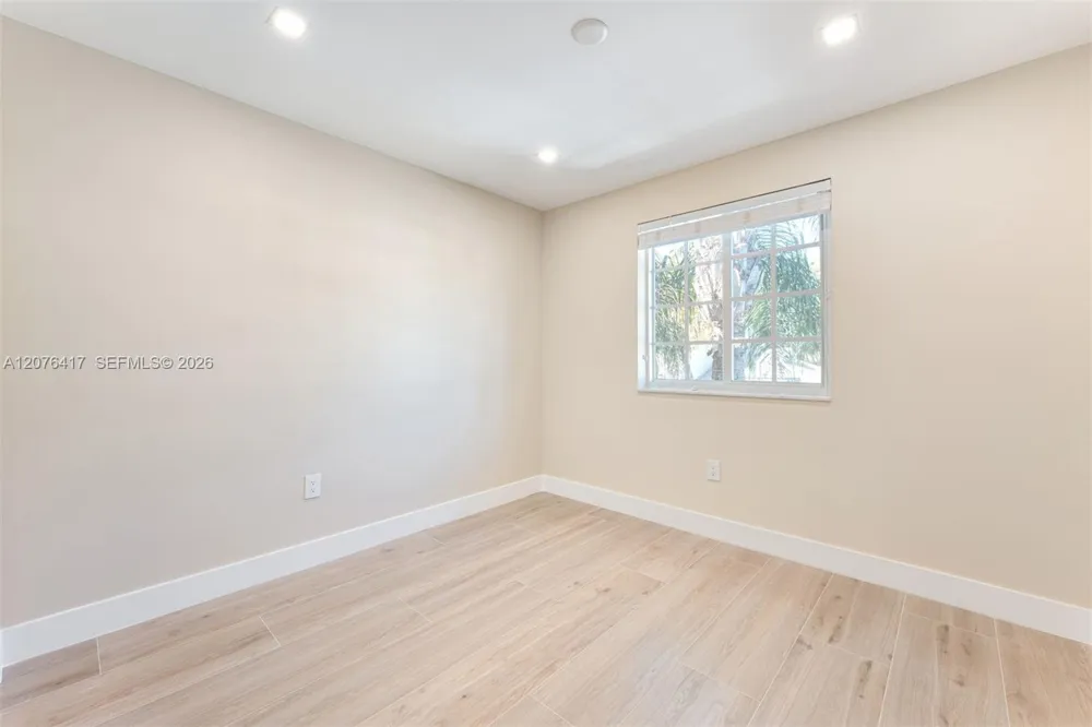 14325 SW 121st Pl #5 Miami, FL 33186