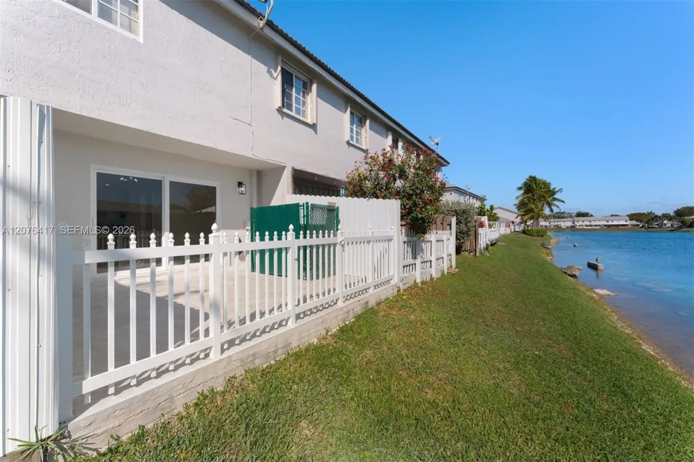 14325 SW 121st Pl #5 Miami, FL 33186