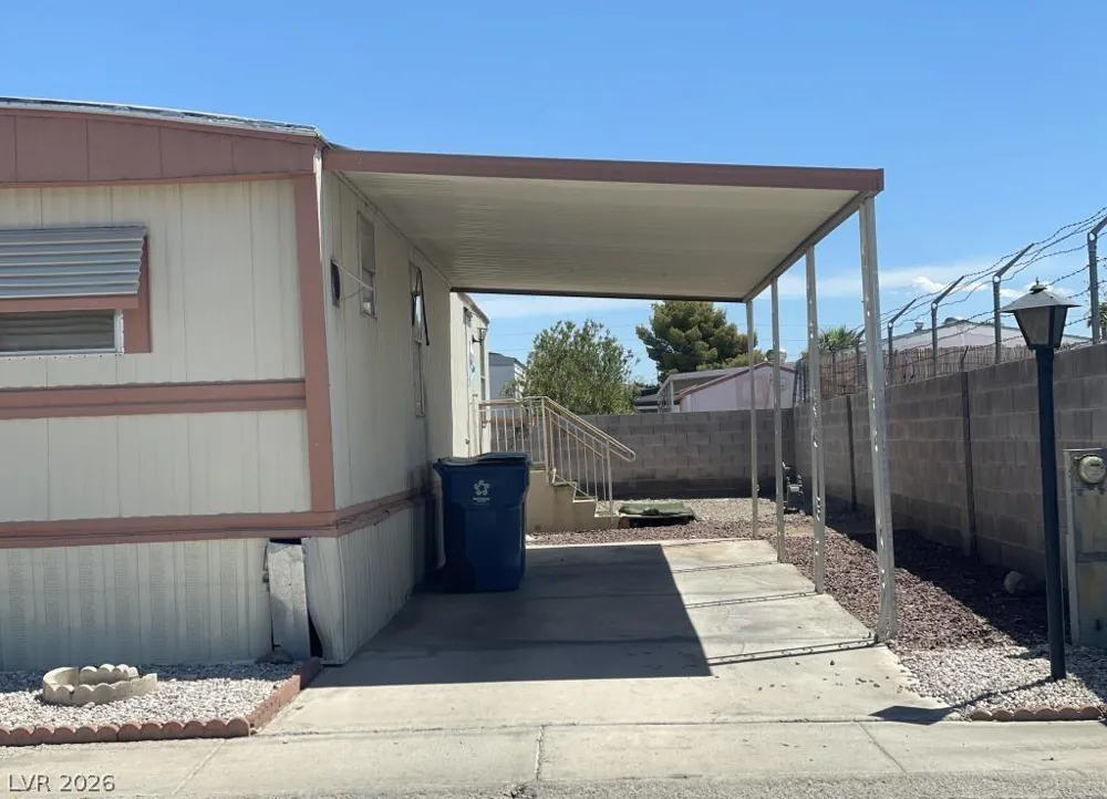 3668 Fort McHenry Drive Las Vegas, NV 89122