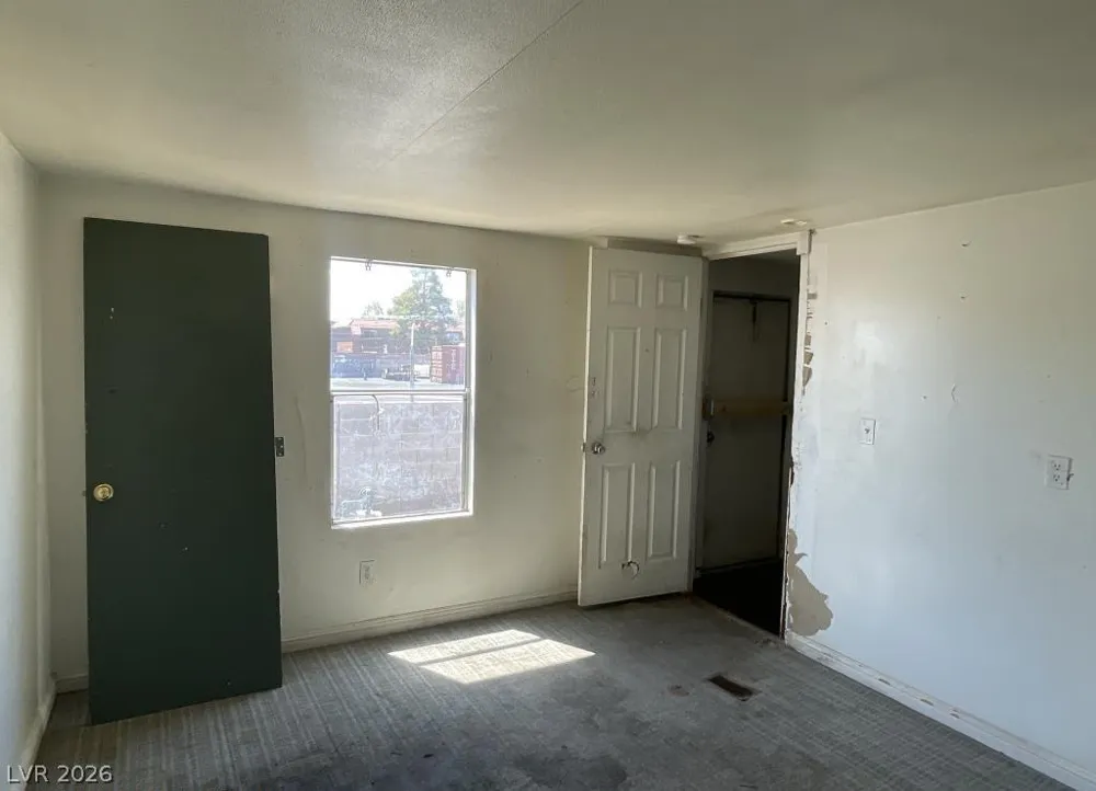 3668 Fort McHenry Drive Las Vegas, NV 89122