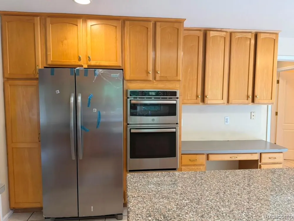 7782 Watford Drive West Bloomfield Charter Township, MI 48322