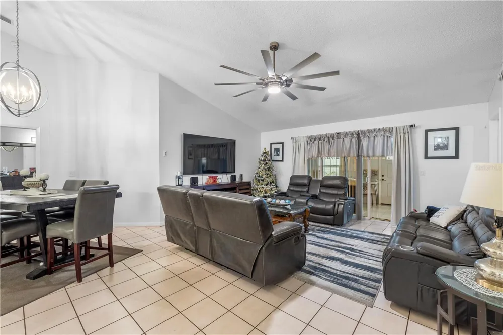 1215 RINKFIELD PLACE Brandon, FL 33511