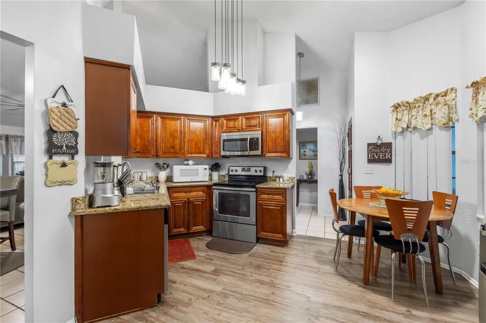 1215 RINKFIELD PLACE Brandon, FL 33511