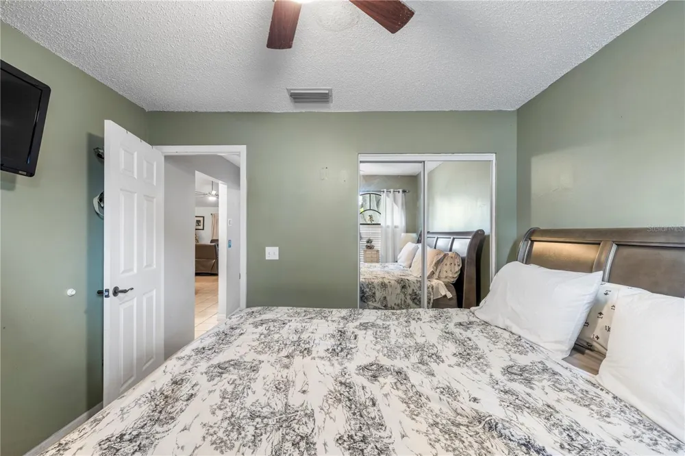 1215 RINKFIELD PLACE Brandon, FL 33511