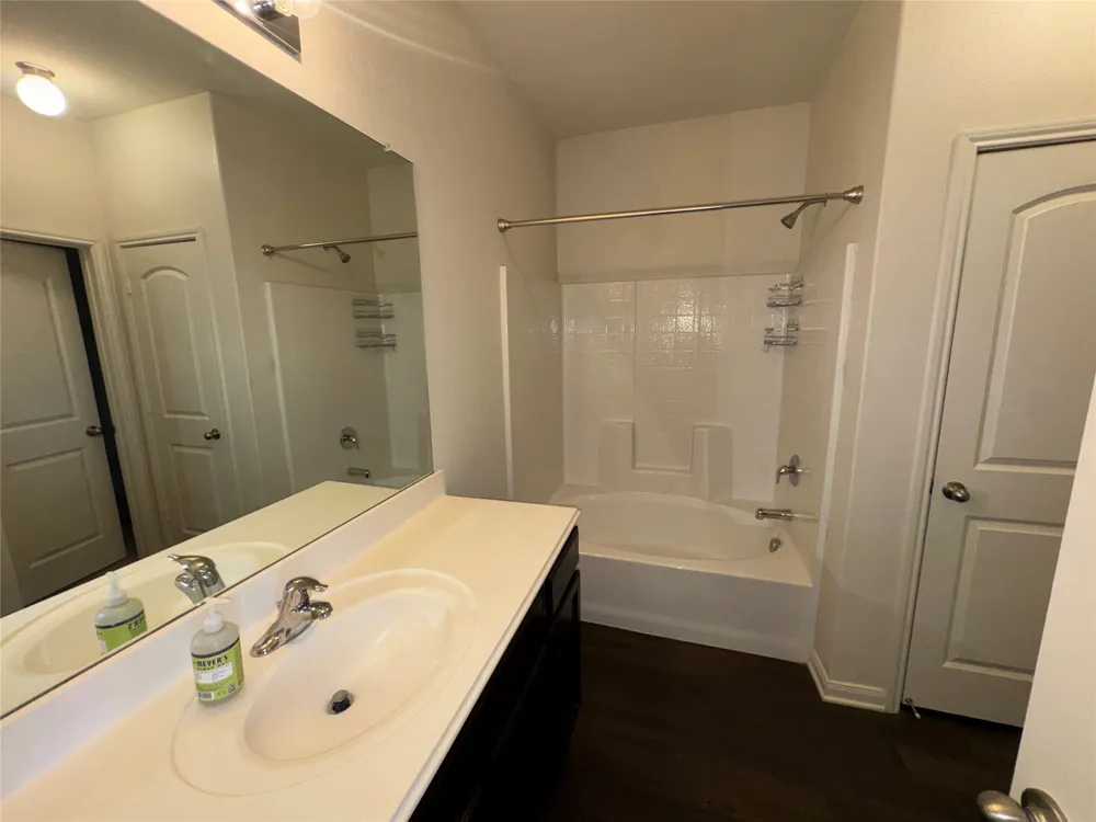 14360 Riata Lane Dallas, TX 75253