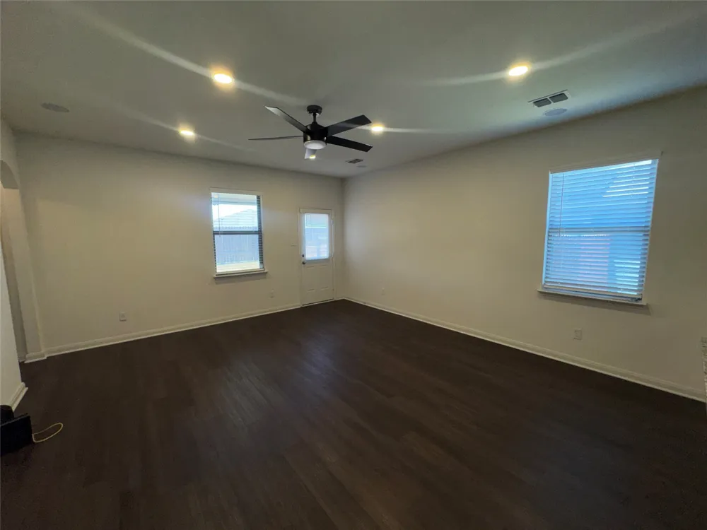14360 Riata Lane Dallas, TX 75253